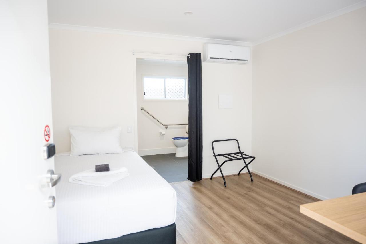 Petrie Mill Motel Экстерьер фото