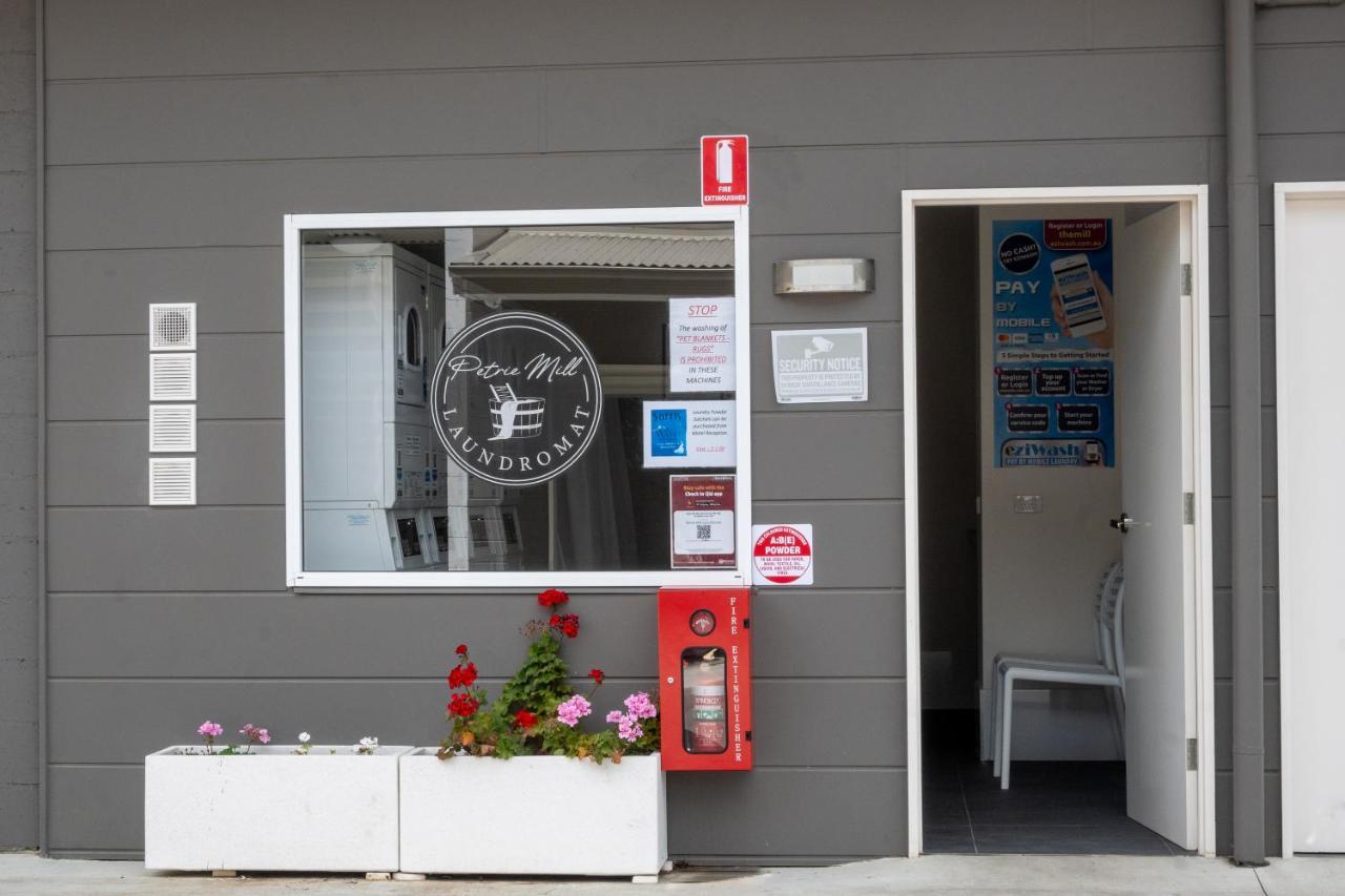 Petrie Mill Motel Экстерьер фото